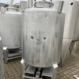 800 ltr. V2144-V2145